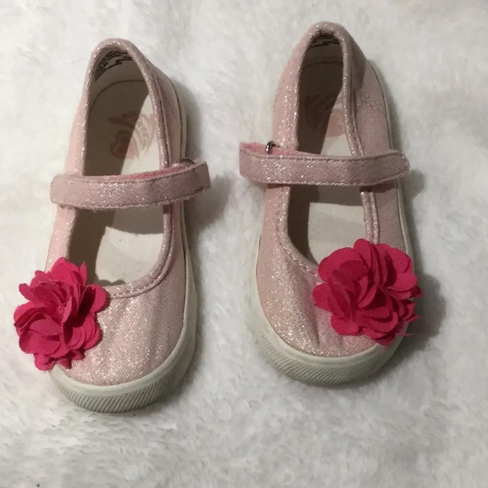Children’s place 8 Pink maryjane worn a minute